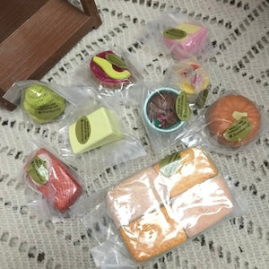 New Original American OF girl doll  food  A large number of styles lol dolls accessories  collection drop shipping